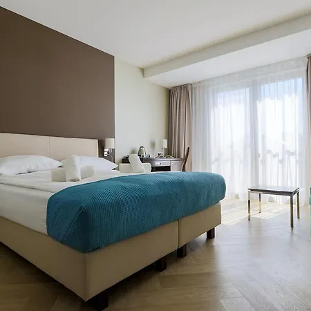 Meridian 4* Chałupy