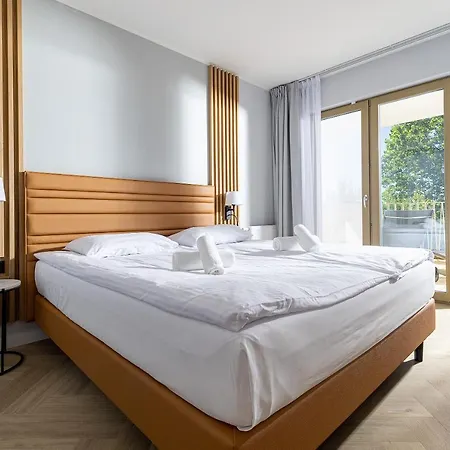 Meridian Hotel 4*