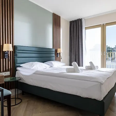 Meridian Hotel 4*