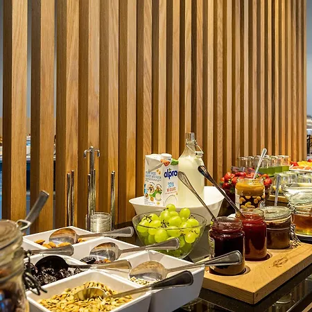 Hotel Meridian 4*